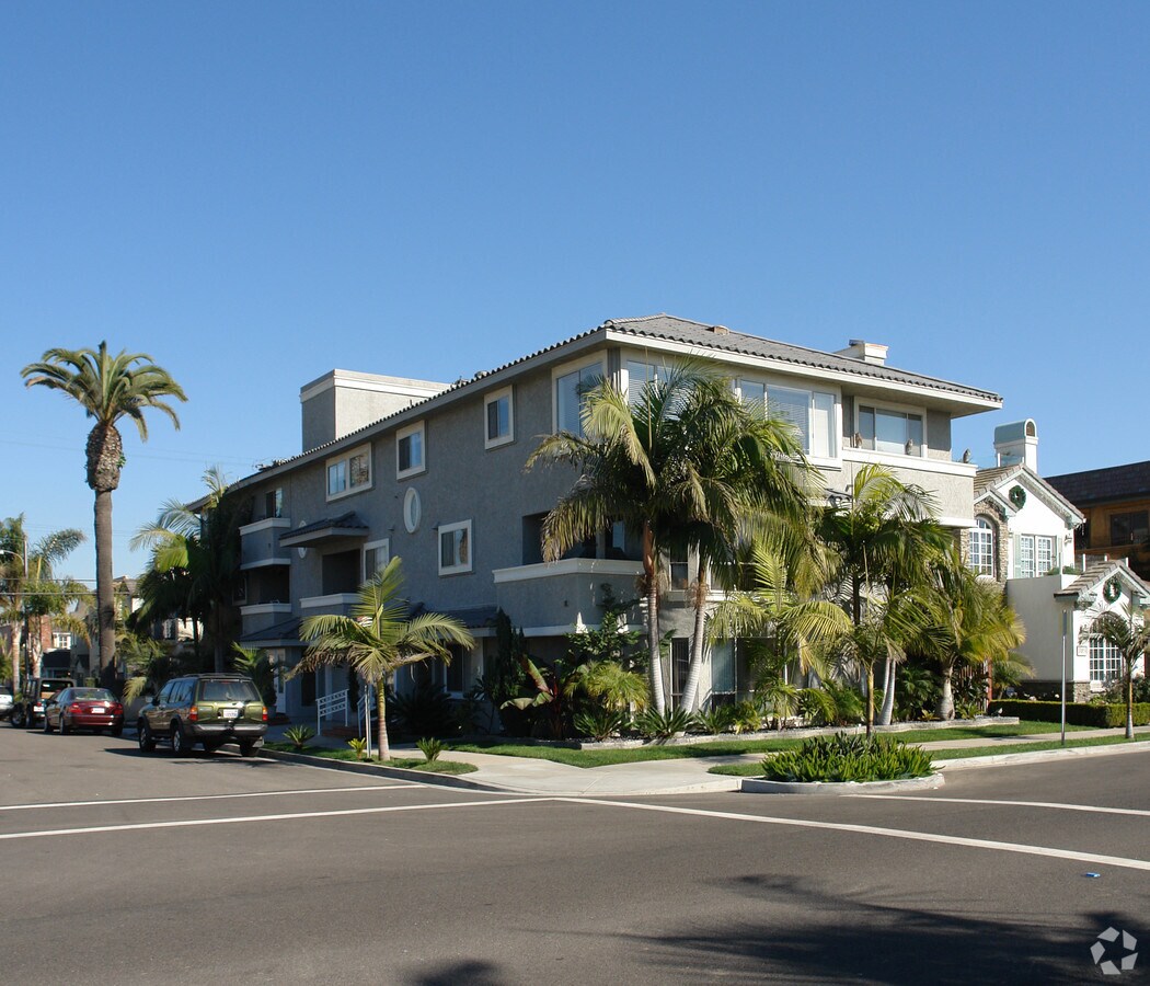 Photo - 301 Ocean Ave Apartments