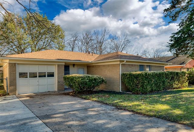 Photo - 502 Brown St