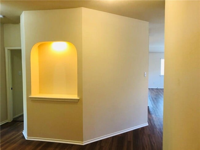 Photo - 2317 Butler Way