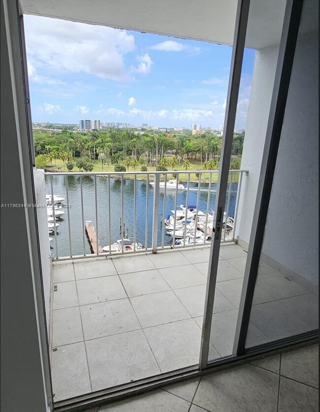 Photo - 1700 NW N River Dr Condo Unit 1009