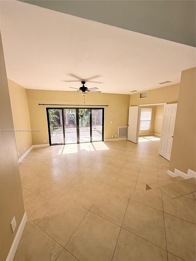Building Photo - 363 W Camino Real Rental