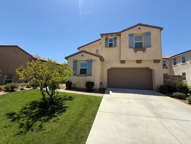 Building Photo - Stunning 4-Bedroom Home with Solar, EV Charger, and a Loft in Valencia