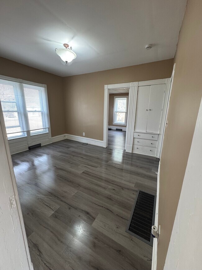 Photo - 11 Columbia Ave Unit Apartment #1