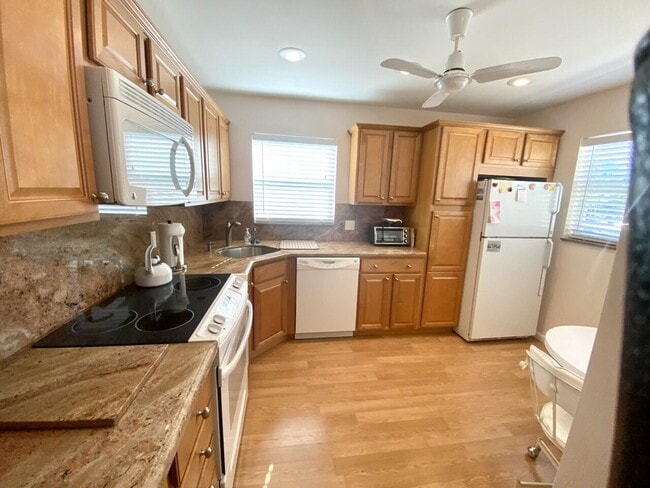 Photo - 27 Colonial Club Dr Unit 105