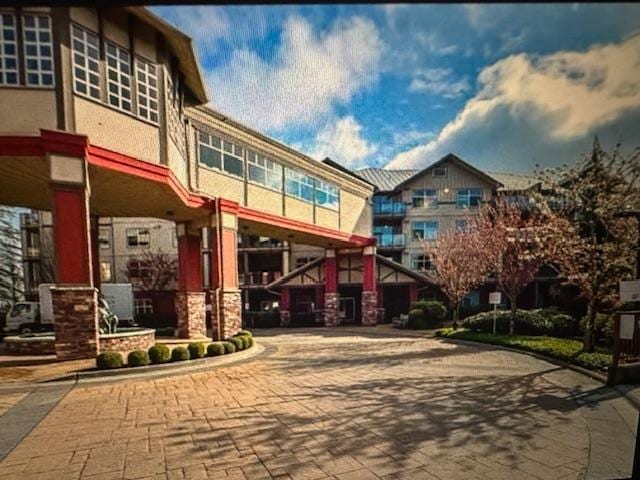 Photo - 2511 King George Blvd Unit 211