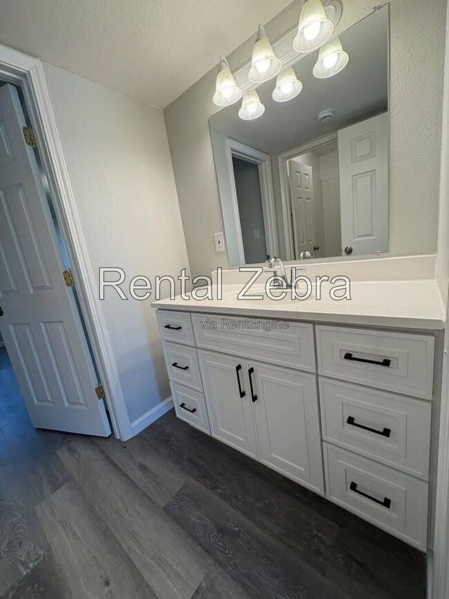 Photo - 1207 Kelso St