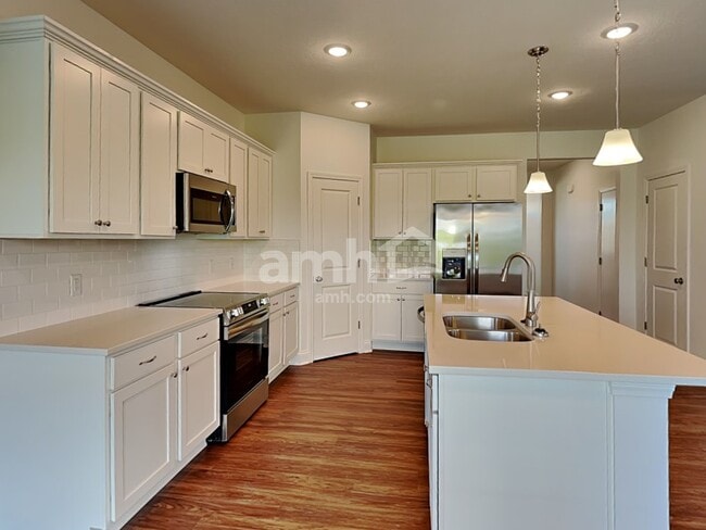 Photo - 8399 Northpoint Dr