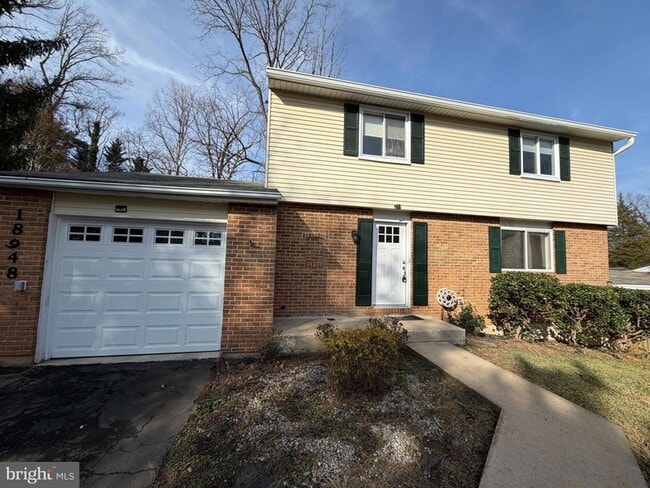 Building Photo - 18948 Quail Valley Blvd