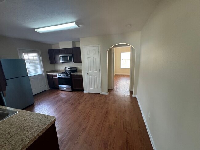 Photo - 18802 Dennington Dr