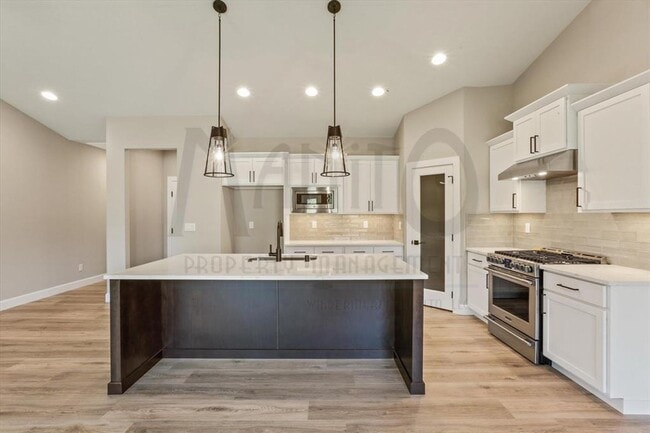 Photo - 5116 Scenic Ln