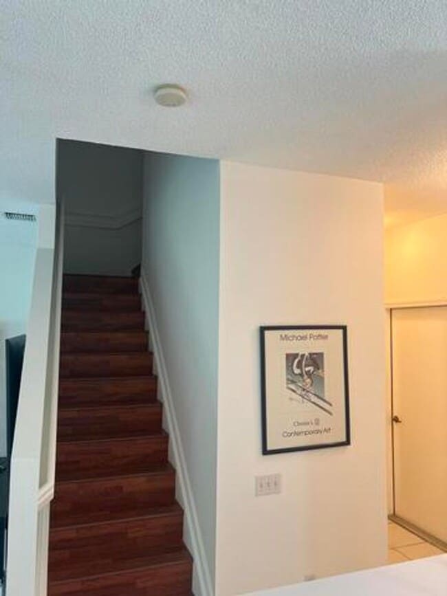 Photo - 4878 SW 32nd Terrace