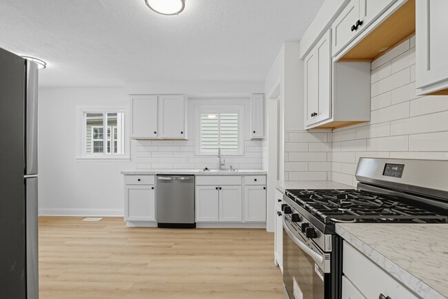 Photo - 344 Chestnut Ave