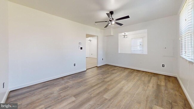 Photo - 3417 Allison St
