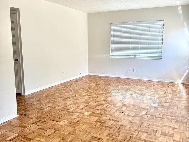 Photo - 6506 Mushinski Rd