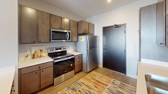 Photo - Hyslop at Memorial Village