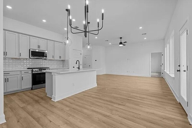 Photo - 217 Flowering Senna Dr