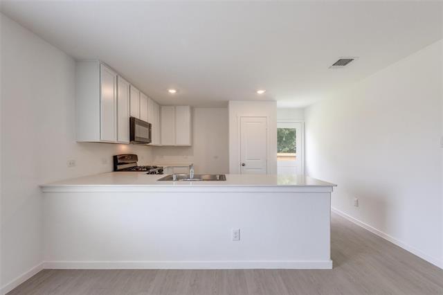 Photo - 1301 Salton Ln