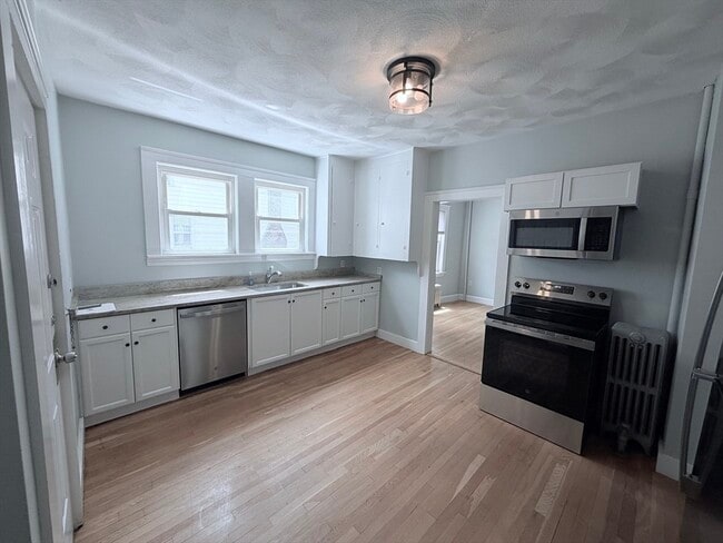 Photo - 56 S Main St Unit 1