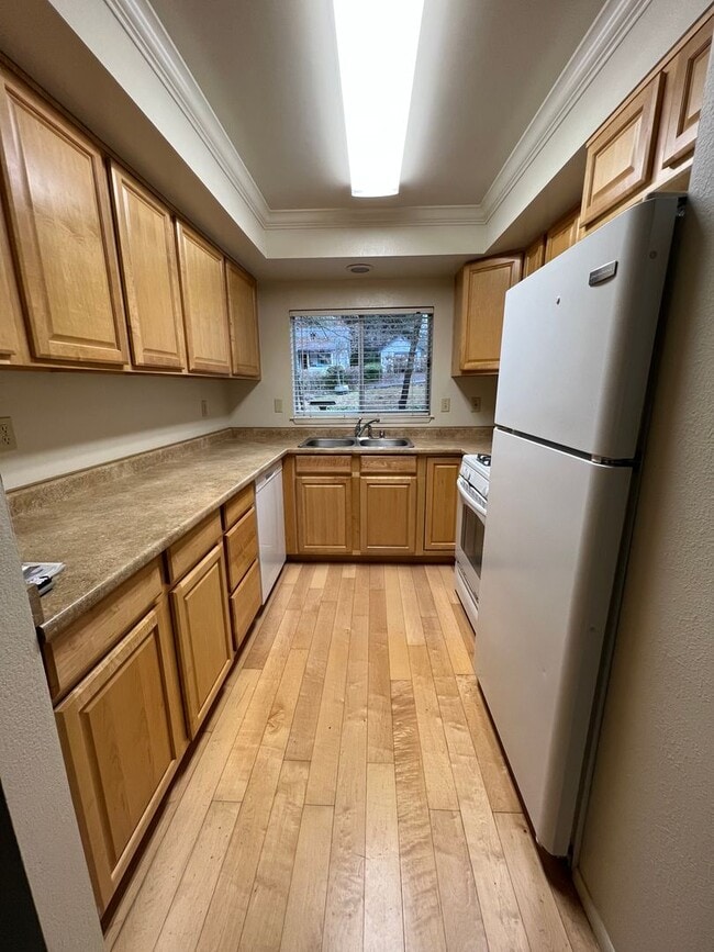 Photo - Charming home walking distance to Union Hill School! New Carpet!