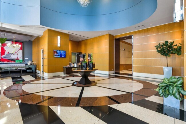 Photo - 244 Biscayne Blvd Unidad 4404