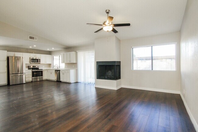 Photo - 10308 W Calle Del Oro