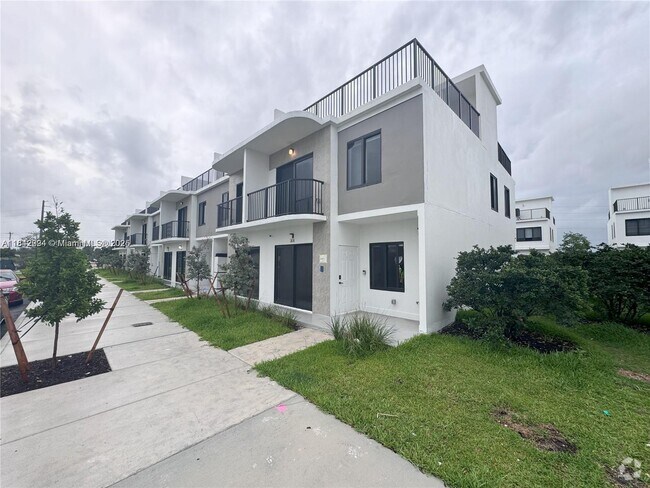 Building Photo - 26116 SW 146th Ave Rental