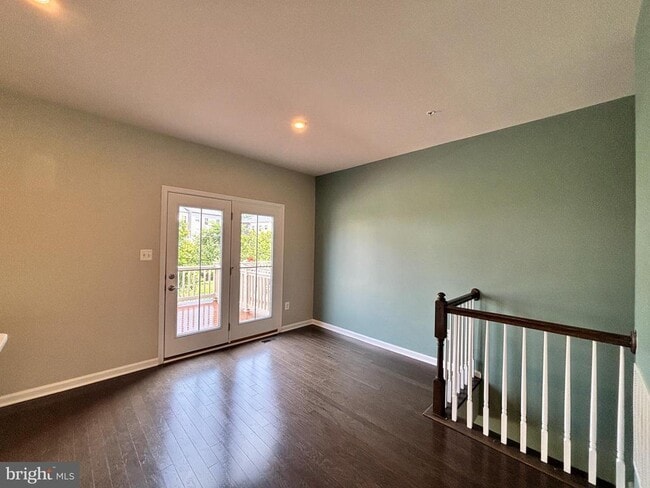 Photo - 8312 Kippis Rd