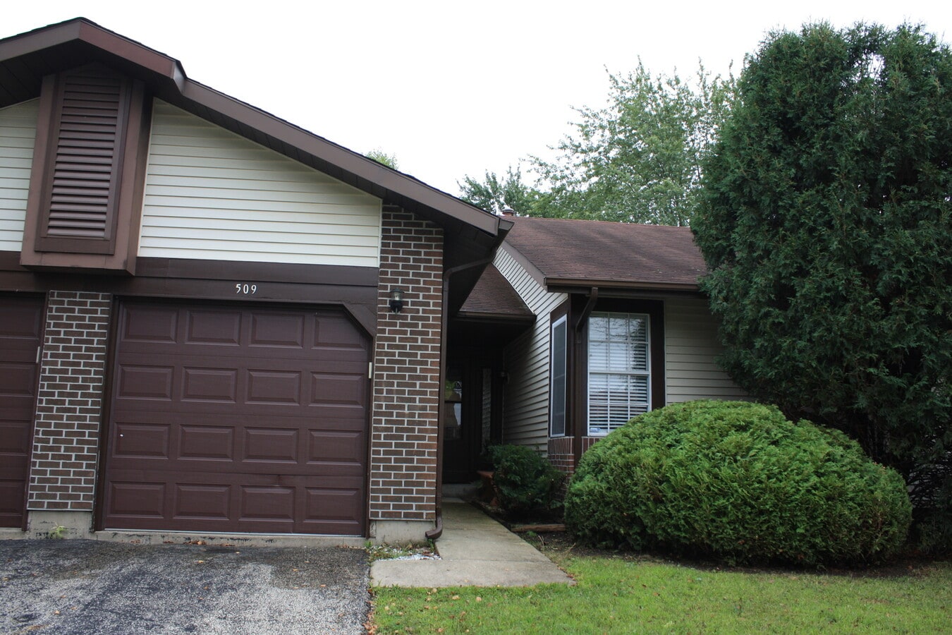 Photo - 509 Lasalle Ln