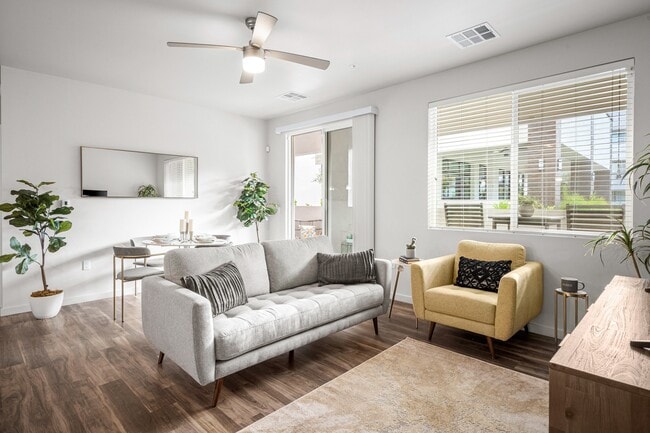 Sala de estar - Acero Cooley Station