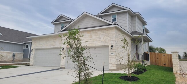 Beautiful Single Family Home in Cibolo - Beautiful Single Family Home in Cibolo