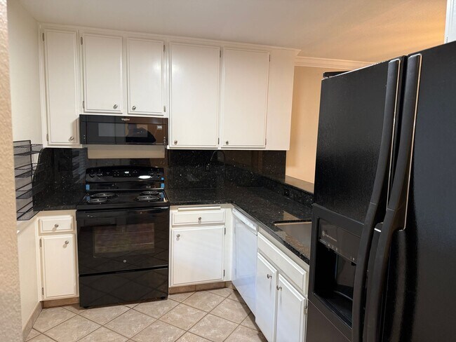 Photo - Los Gatos quality condo