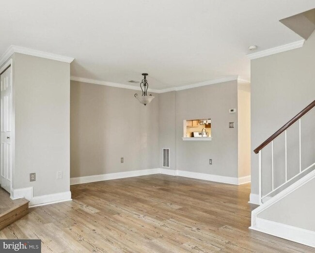 Photo - 7420 Houndsbury Ct