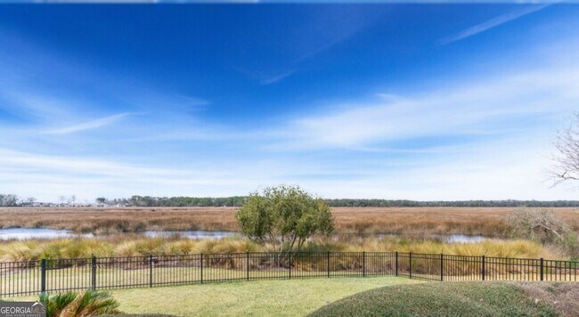 Photo - 208 Serpentine Dr