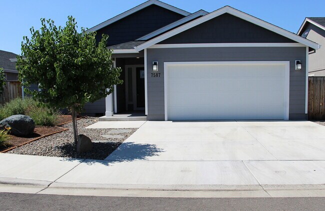 Photo - 7587 Wilson Way House