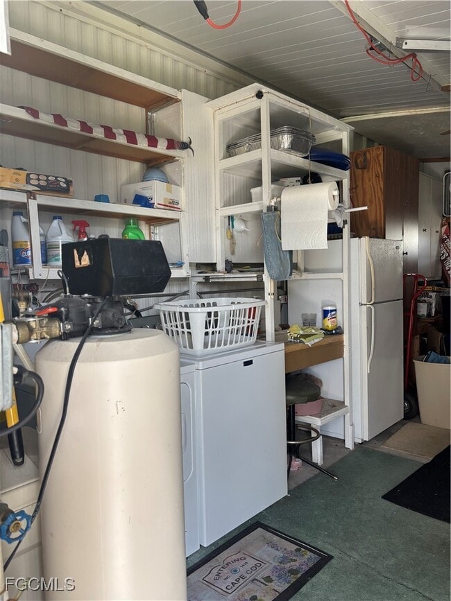 Photo - 207 Harvest Ln