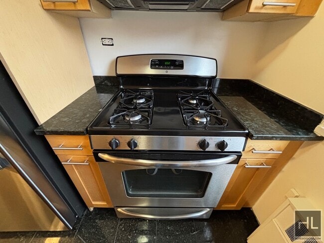 Photo - Fourth Avenue Unidad 11B