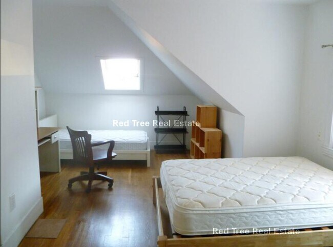 Photo - 12 Verndale St Unit 2