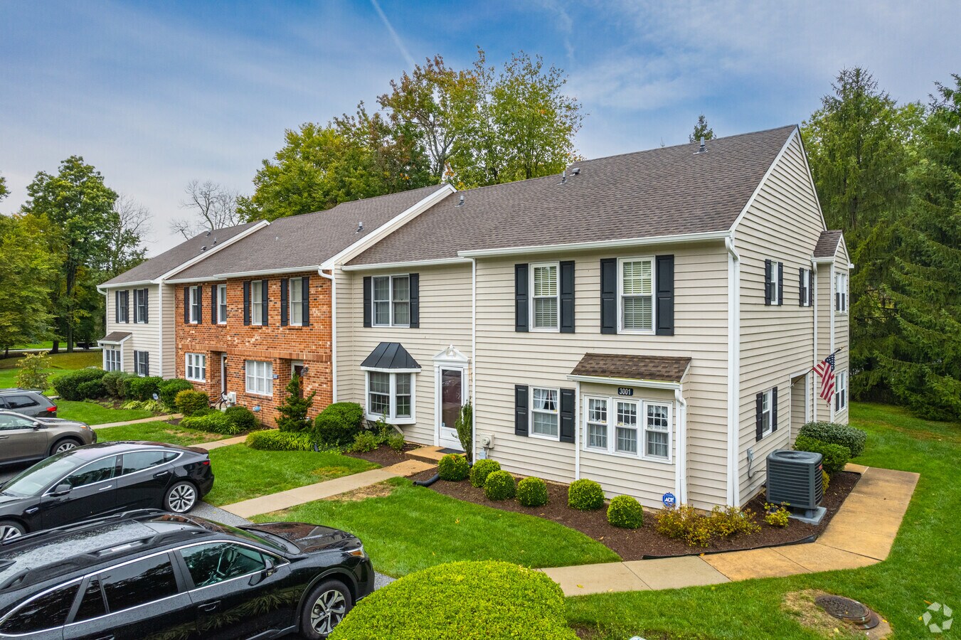 Springhill Farm - Springhill Farm Apartments