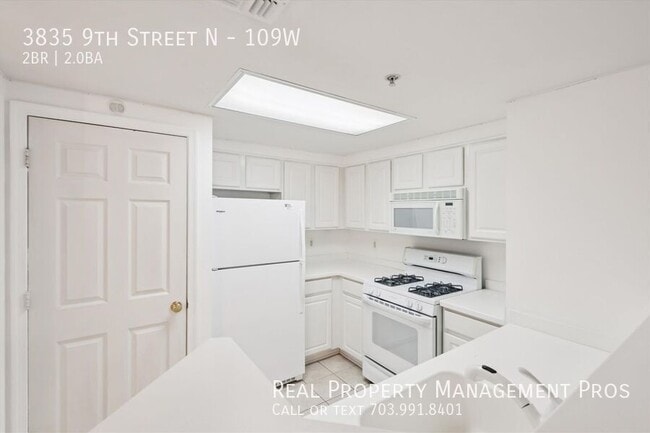 Photo - 3835 9th St N Unidad 109W