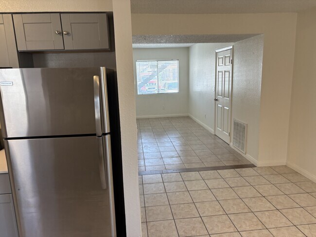 Photo - 1832 Goldfield St Unit 1