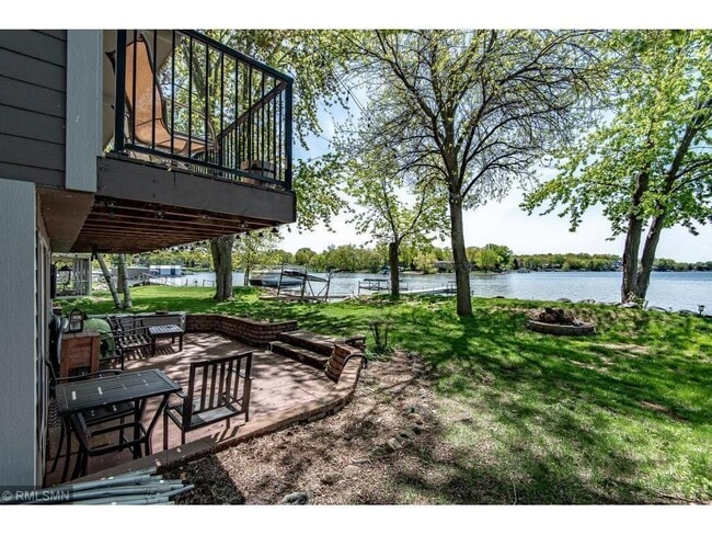 Photo - 14684 Cove Ave SE