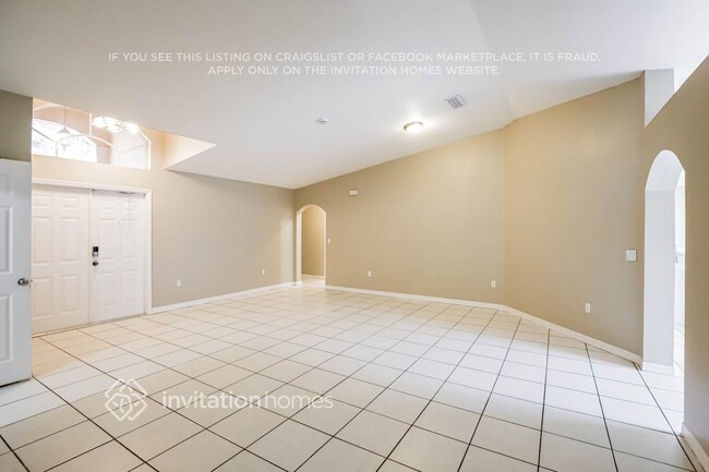 Photo - 16887 Crestview Ln