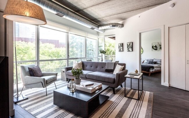 Photo - 1590 Elmwood Ave