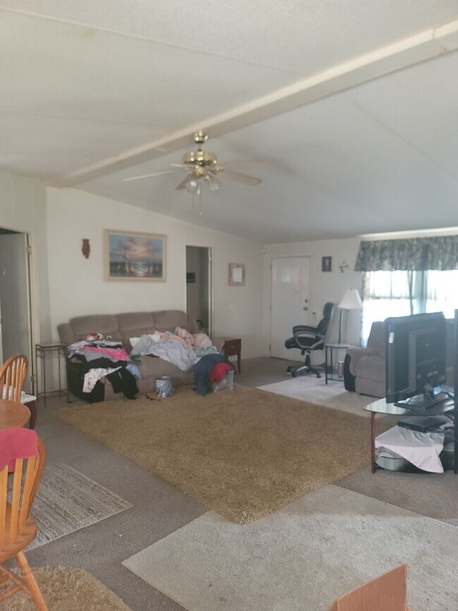 Photo - 2 Bedroom 2 Bath Doublewide located in Bah...