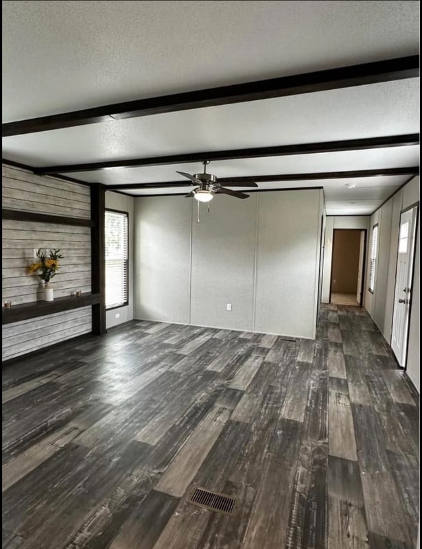 Photo - 5705 Hicks Ln