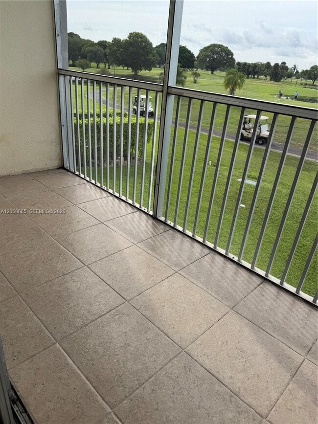 Photo - 750 SW 133rd Terrace Unit 403C