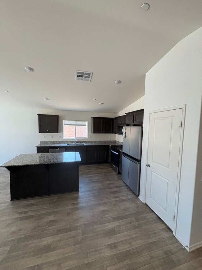 Photo - Beautiful Newly Built Single-Family Home-Hemet!