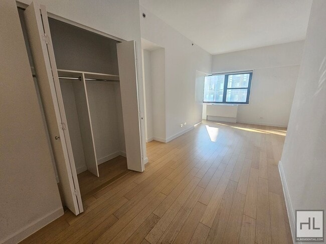 East 39th Street - East 39th Street Apartment Unit 7H