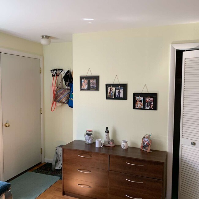 Photo - 955 Smith Ln