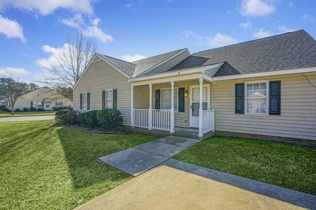 Photo - 3418 Pear Tree Court Unit B